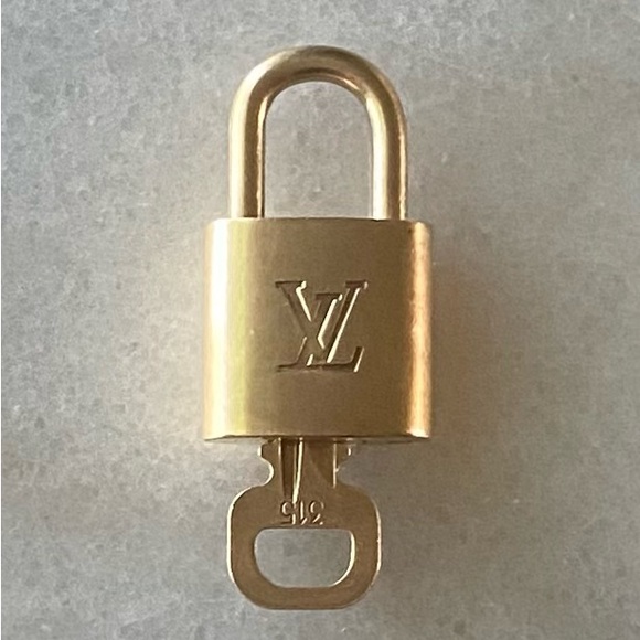 Louis Vuitton Lock with One Key #315 - Picture 1 of 11